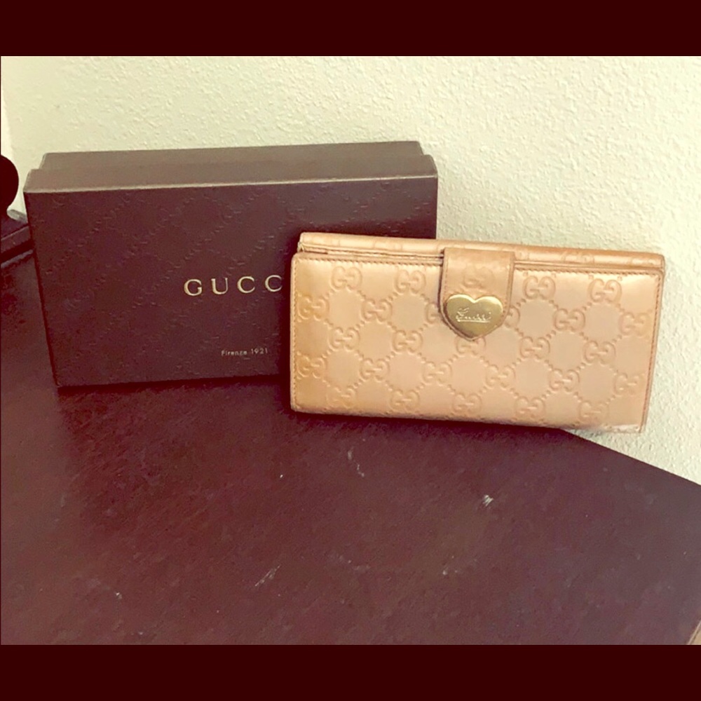 Gucci wallet